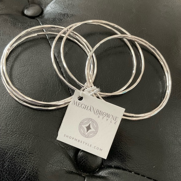Set of bangles - Picture 1 of 2